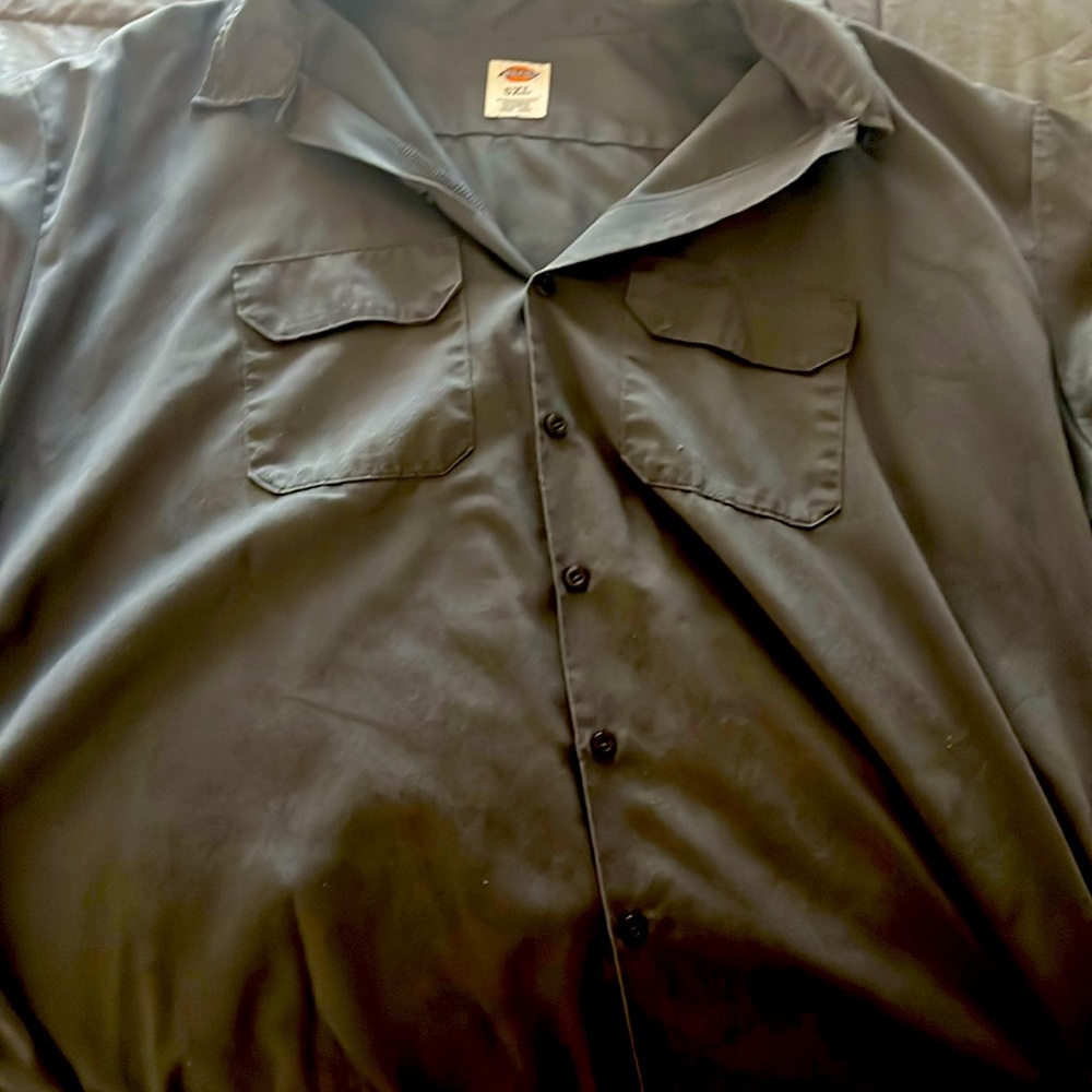 Dickies button-up gray shirt